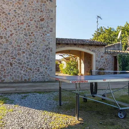 Can Tut * Campanet